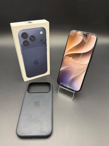 iPhone 17 PRO 256 GB Deep Blue Stan: bardzo dobry, sprawny,