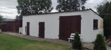 Sprzedam dom z dużą działką