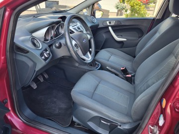 Sprzedam, Ford Fiesta MK7 1.4 TDCI 70KM TITANIUM