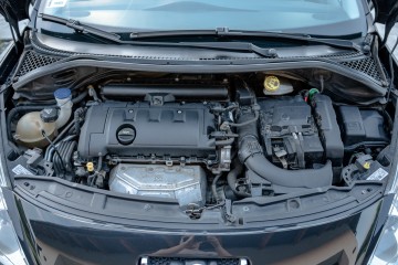 Sprzedam Peugeot 207 1,4 VTI 95 KM oryg. przebieg 91 tys.km
