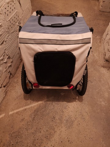 Przyczepka rowerowa dla psa do 30kg wagi